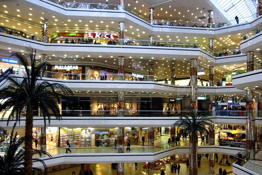 İstanbul'da Aksara alışveriş merkezi