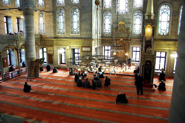  نقش مذهب در توسعه تمدن و معماری در استانبول