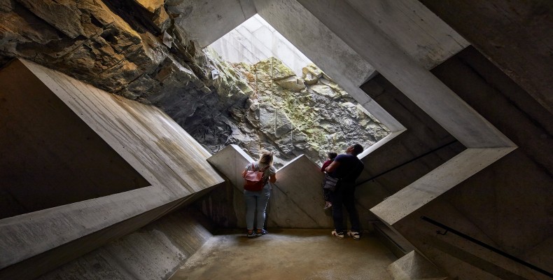 باغ یخچالی لوسرن یکی از دیدنیهای طبیعی و علمی شهر لوسرن سوئیس