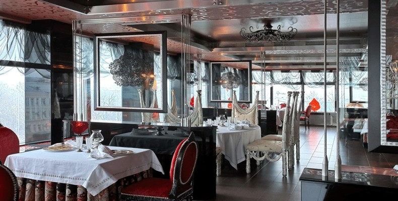 طراحی مدرن و فضای خاص رستوران وارواری در مسکو