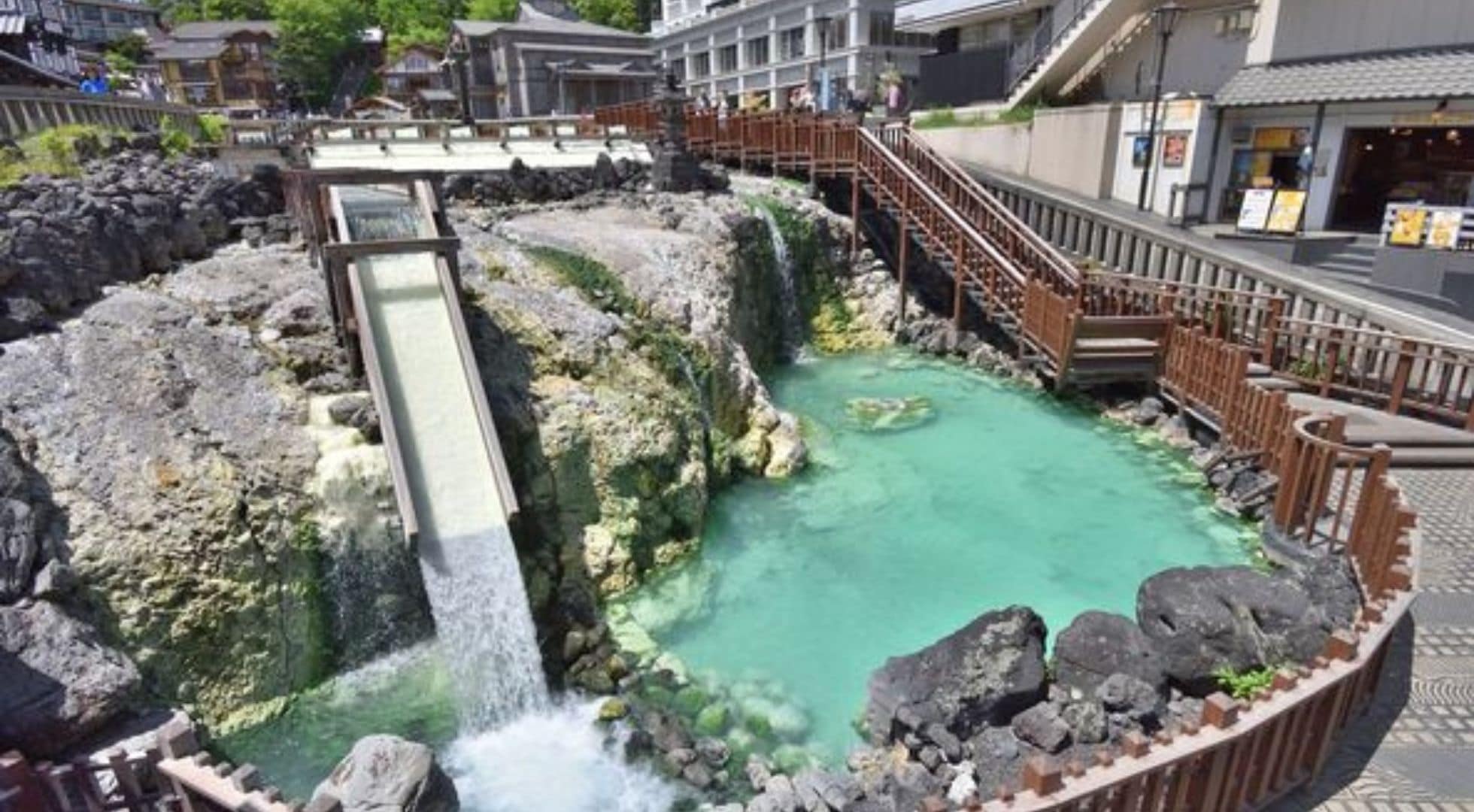 چشمه های آب گرم ژاپن
