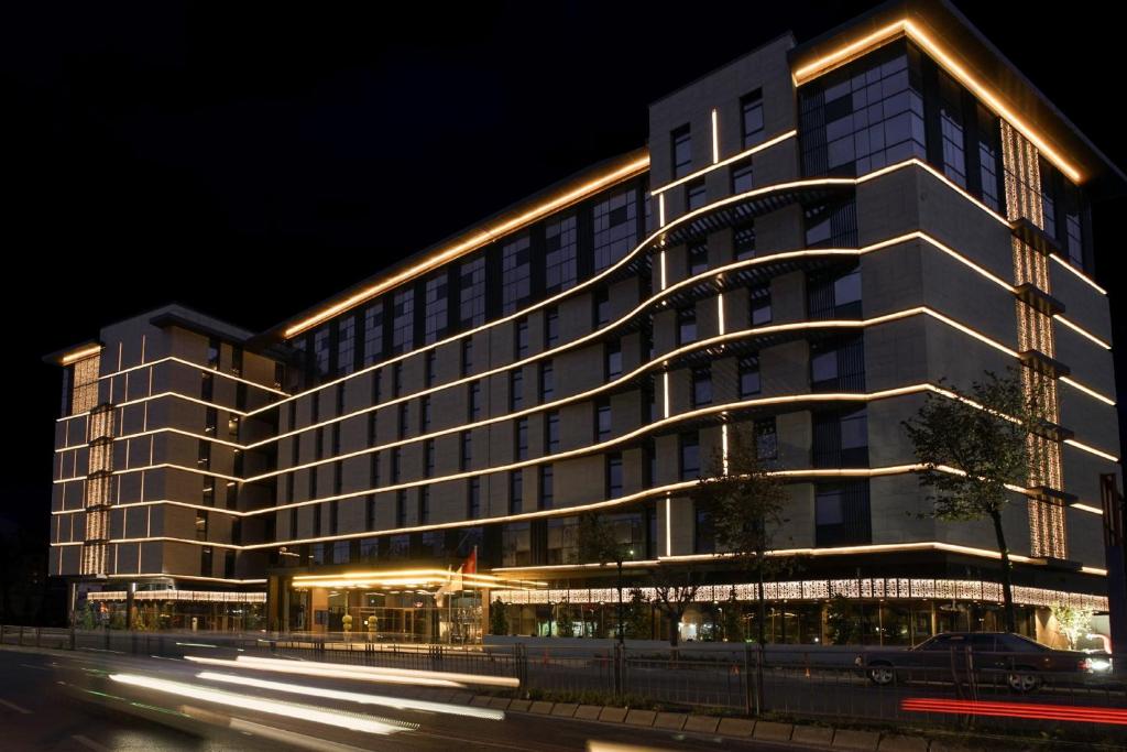 هتل شرایتون سیتی‌سنتر استانبول (Sheraton Istanbul City Center)
