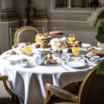 صبحانه در پاریس