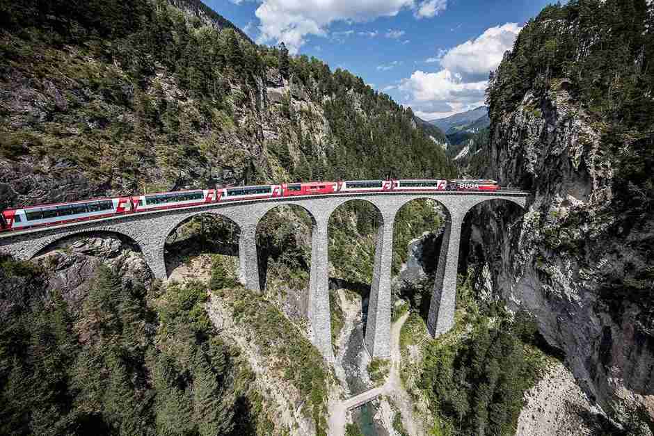 گلیشر اکسپرس Glacier Express سوئیس سفر با قطار