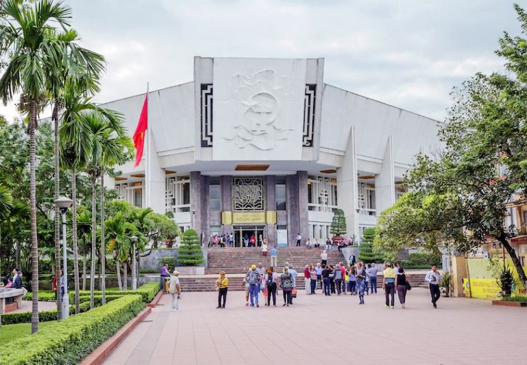 جاهای دیدنی هانوی؛ Ho Chi Minh Museum