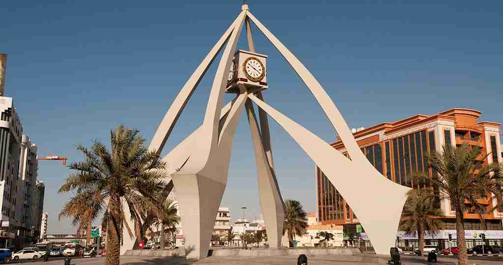 جاهای دیدنی دبی؛ برج ساعت دیره دبی