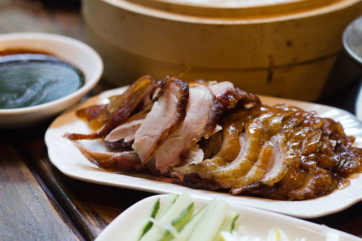  گوشت خوک سرخ شده؛ یکی از غذاهای معروف چین