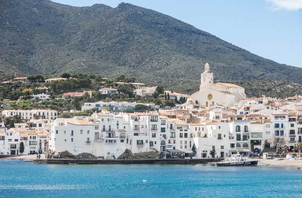 Cadaqués, Spain بهترین شهرهای ساحلی جهان