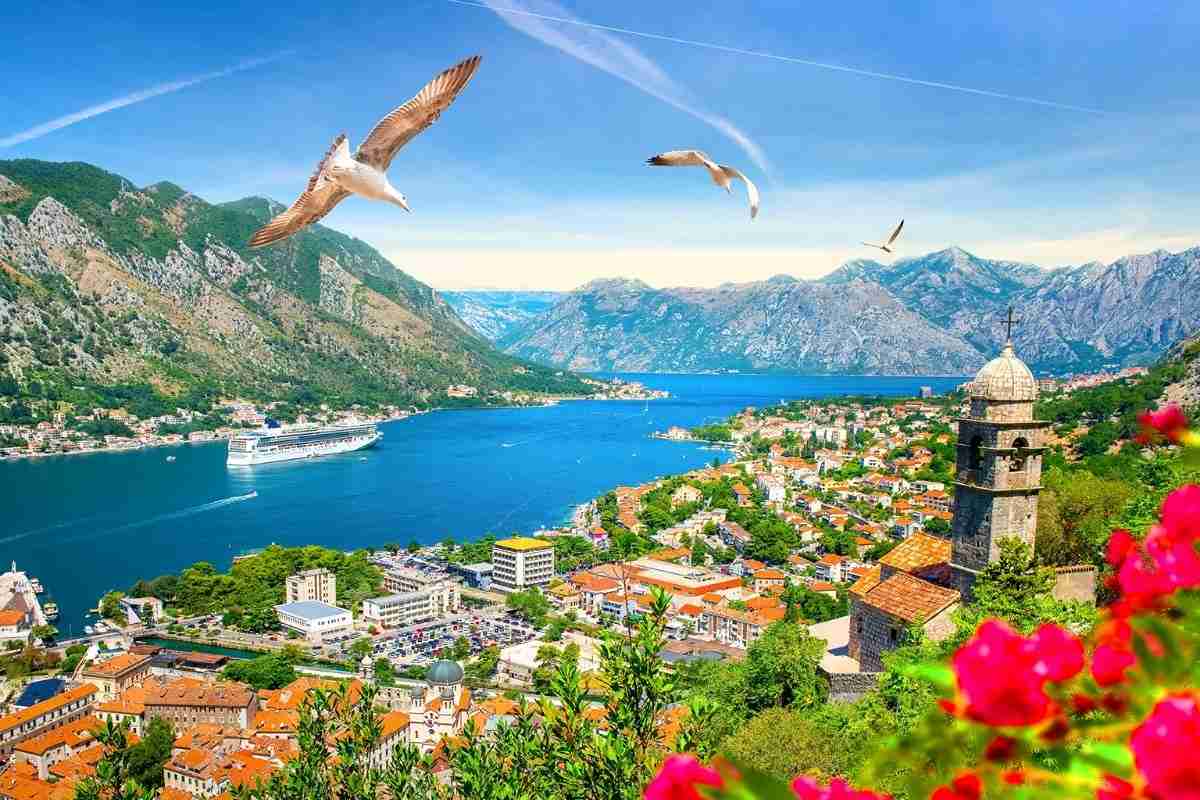 بهترین شهرهای ساحلی جهان Kotor, Montenegro