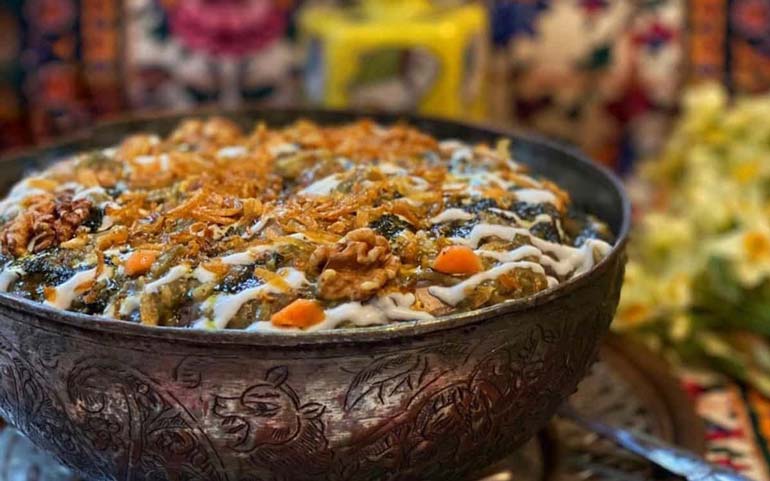 غذاهای سنتی ارومیه؛ آش کلم