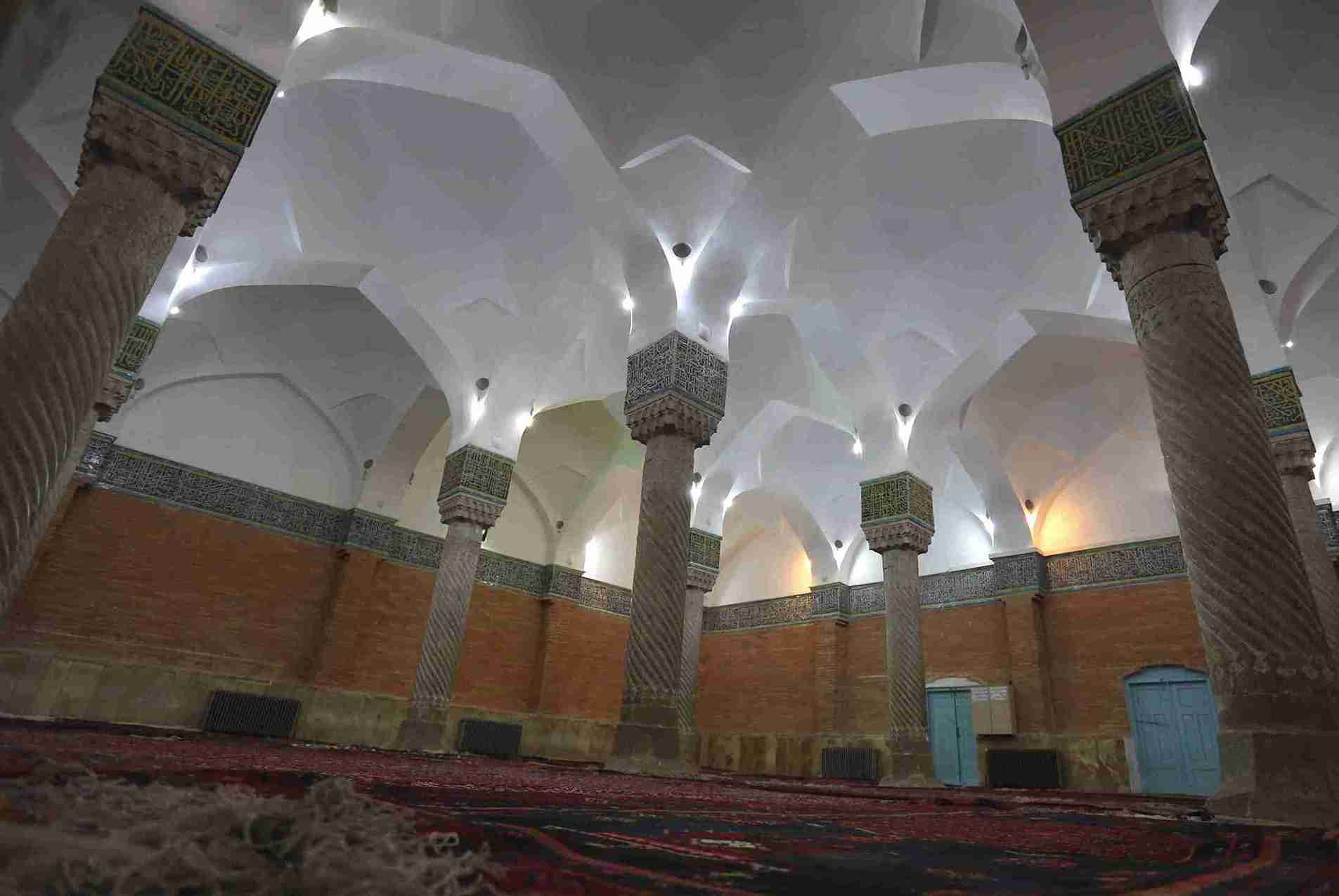 راهنمای سفر به سنندج؛ مسجد جامع