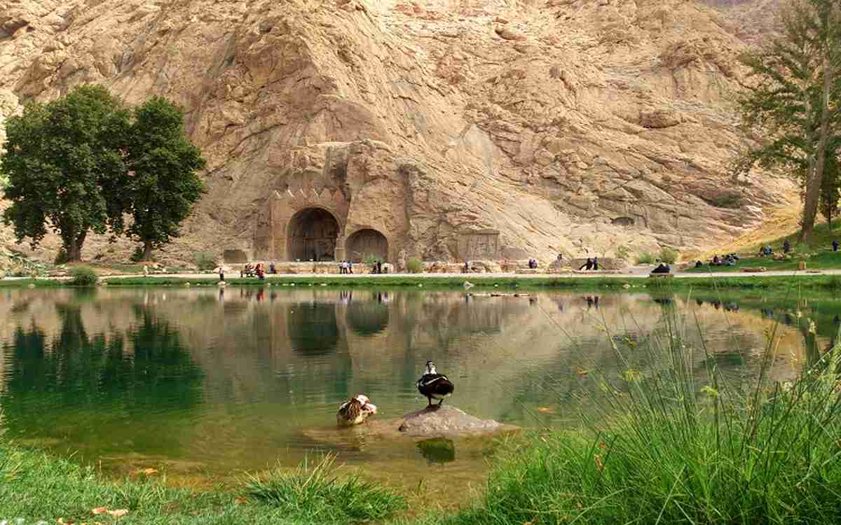 جاهای دیدنی کرمانشاه؛ پارک جنگلی طاق بستان