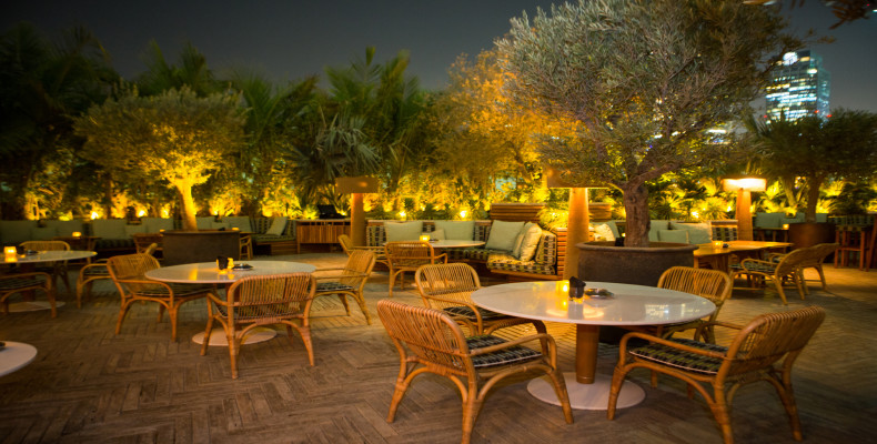 رستوران لا کانتین دو فوبورگ دبی (La Cantine du Faubourg)