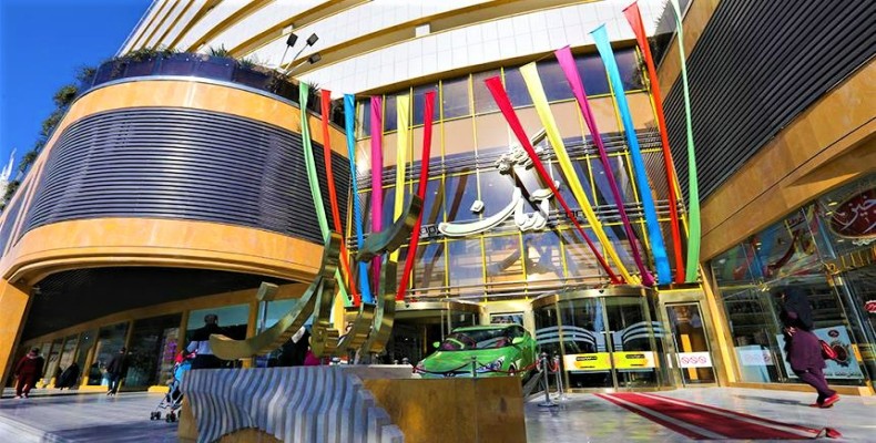 مرکز خرید آرمان مشهد؛ ترکیب خرید، فودکورت و تفریحات خانوادگی