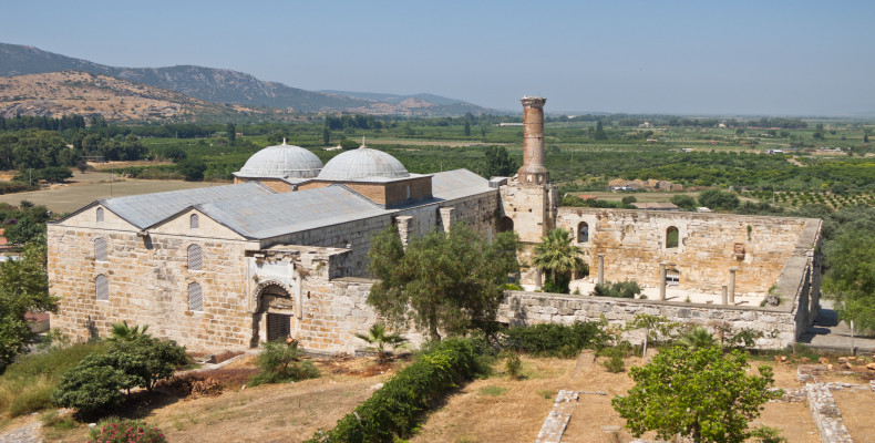 مسجد عیسی بیگ کوشی آداسی