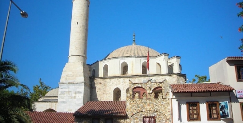 مسجد قلعه‌ایچی کوشی آداسی