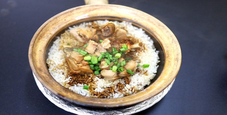 برنج دیگ سفالی؛ یکی از غذاهای معروف گوانجو