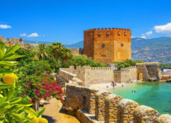 آنتالیا به چی معروفه