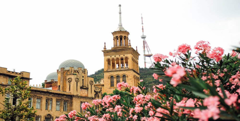بهار در تفلیس، گرجستان
