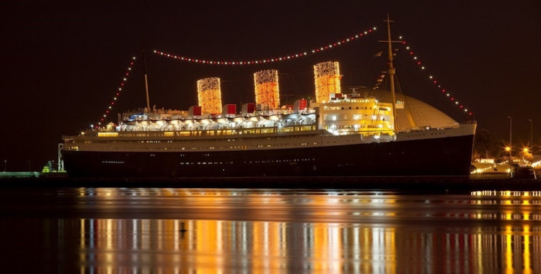 بازدید شبانه از کشتی تاریخی Queen Mary در لانگ بیچ لس آنجلس