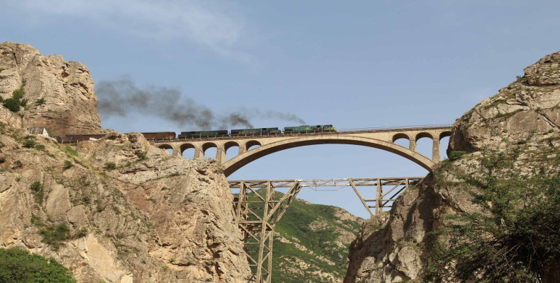 پل ورسک شاهکار مهندسی در شمال