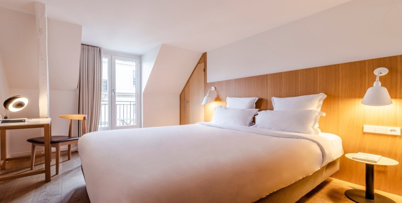 9 Hotel Republique در پاریس