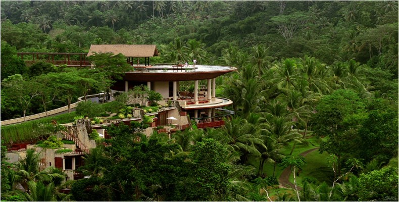 نمایی از هتل Four Seasons Sayan Ubud از لوکس ترین هتل های بالی