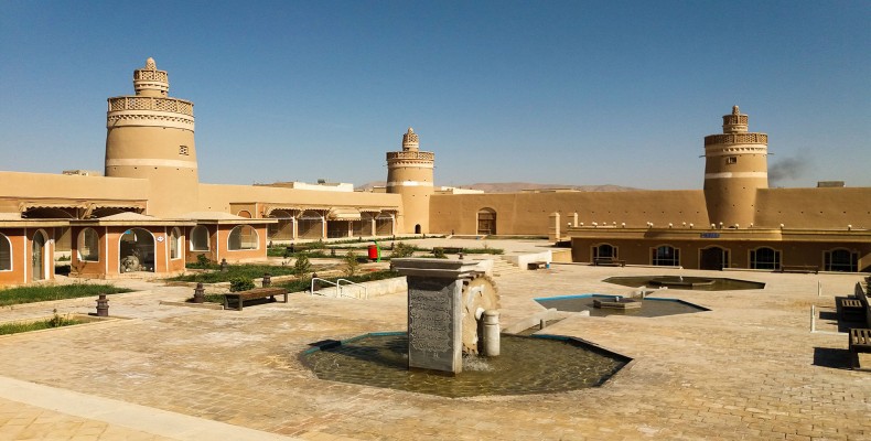 ارگ شیخ بهایی نجف‌آباد؛ از آثار تاریخی و فرهنگی مهم و یکی از جاهای دیدنی اطراف اصفهان