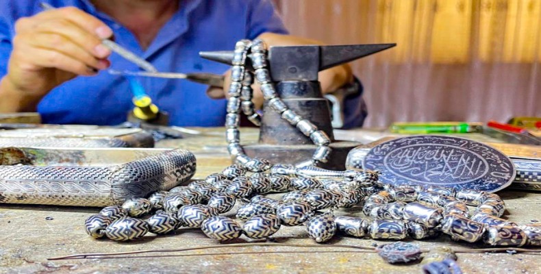 صنعت نقره‌کاری و هنر نیلوکاری در وان ترکیه