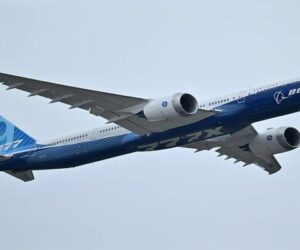 سرعت هواپیما در آسمان